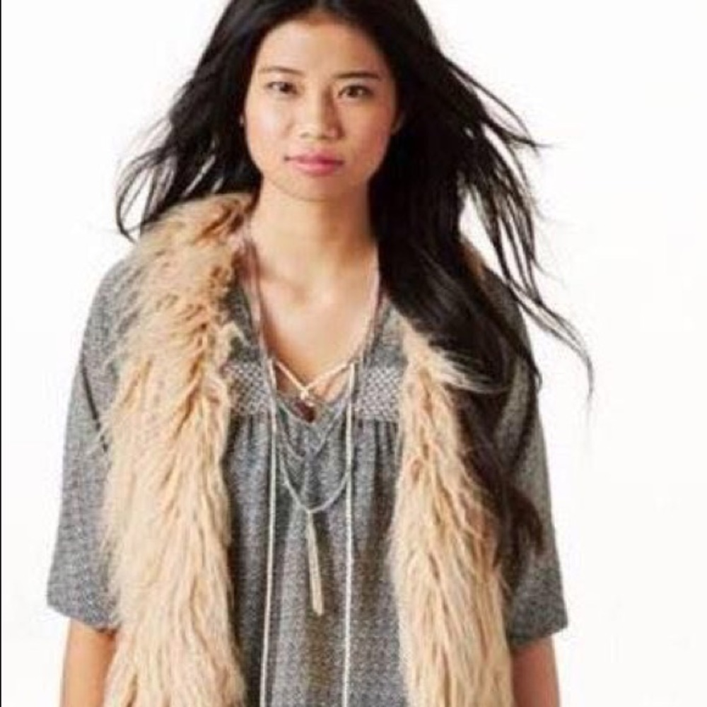 American wagle Faux Fur Vest